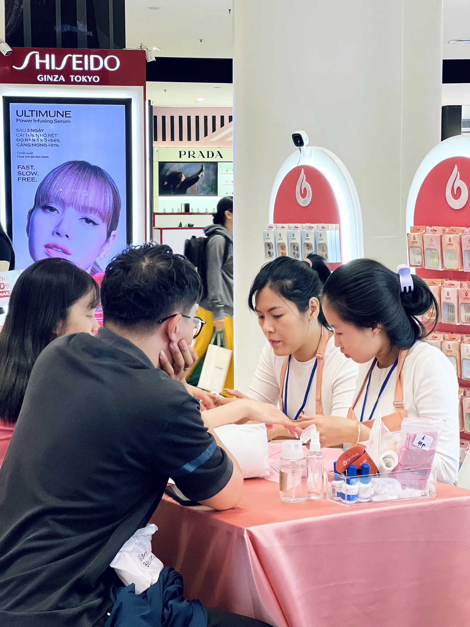 Gel Press On Nails Wholesale Vendor