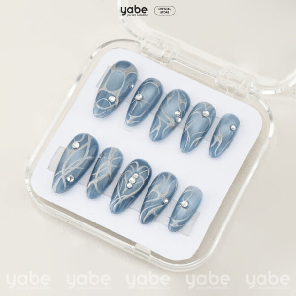 Press on nails trendy blue 1185