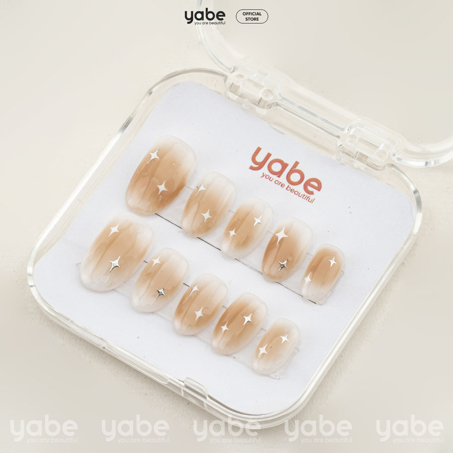 Press on nails lovely cream 1615