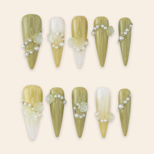 Press on nails luxury green 1736