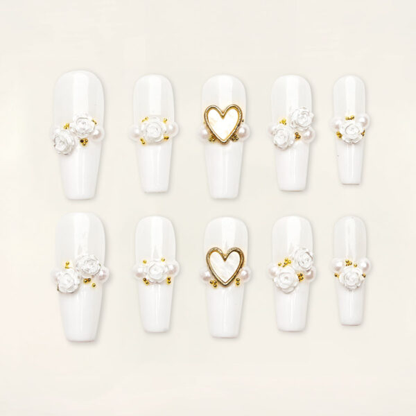 Press on nails shinny white 1750