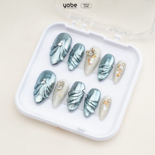 Press on nails trendy blue 1772 - image 2