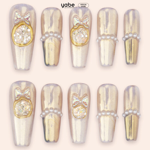 Press on nails beauty cream 1777