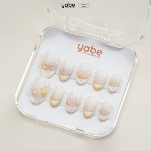 Press on nails lovely white 1778 - image 2