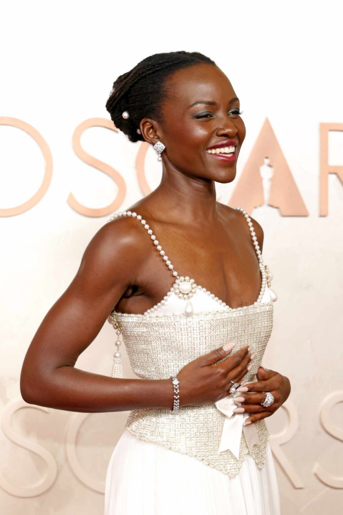 Celebrities and Their Stunning Nail Art at the 2025 Oscars 7 Celebrities and their stunning nail art at the 2025 oscars