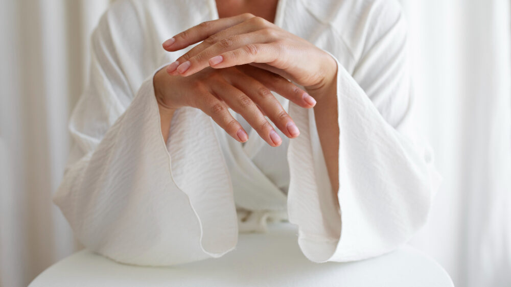 The Ultimate Nail Care Routine: How to Use Nail Serum for Best Results 2 The ultimate nail care routine: how to use nail serum for best results