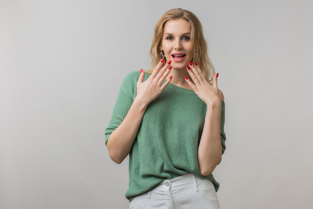 How to wear red nails for any occasion – from work to date night