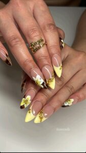 Top 10 stunning spring nail colors to try in 2025 for a fresh new look